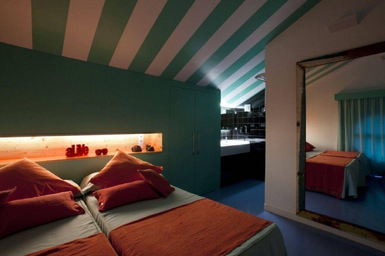 Amistat Beach Hostel Barcelona Bagian luar foto